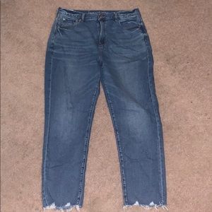 American eagle mom jeans